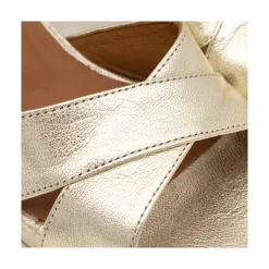 Helleny - Sandalias Metalizadas Con Plataforma Y Tacon Ancho