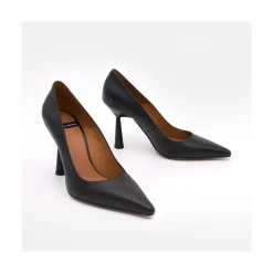Moore - Stilettos De Piel
