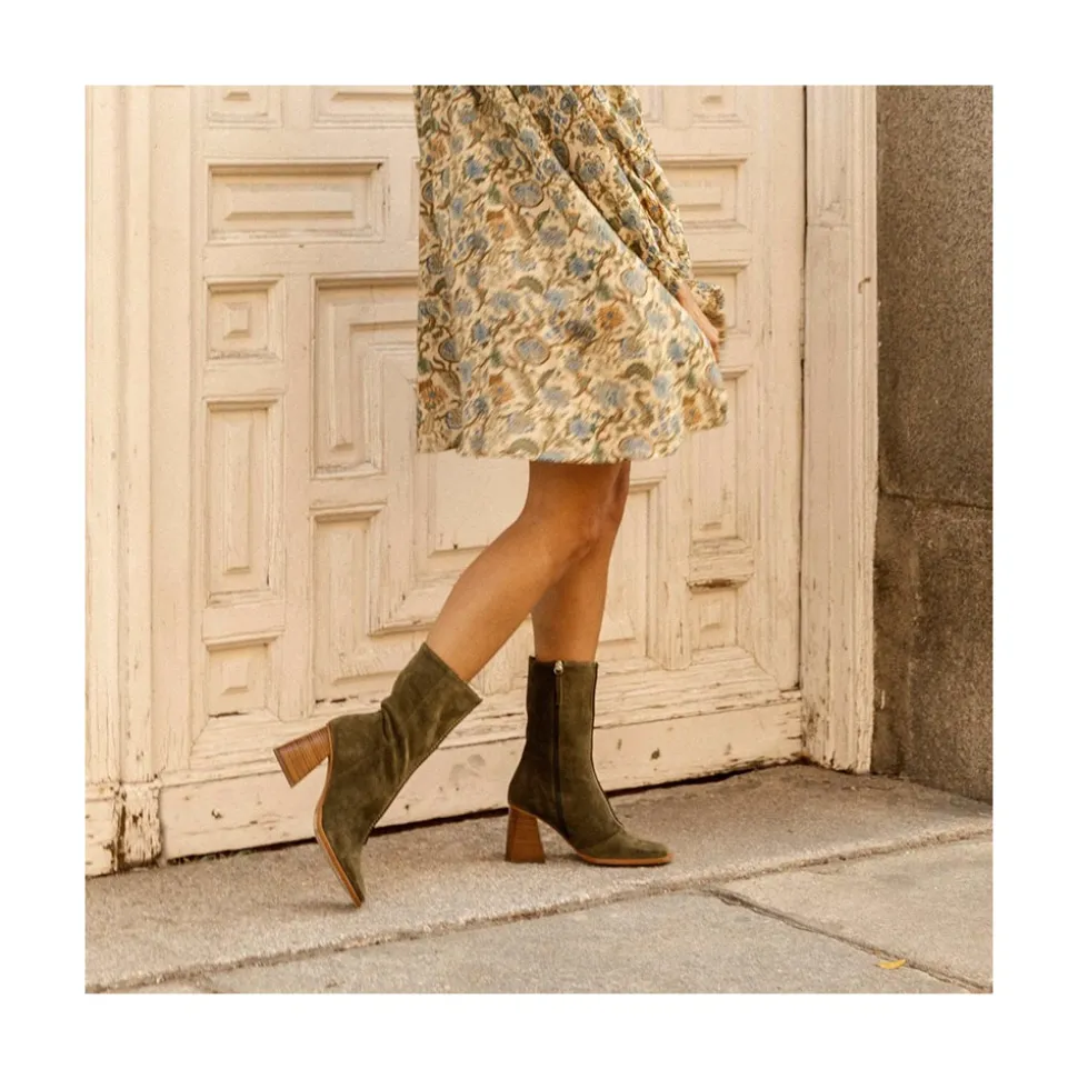 Motagua - Botas De Mujer De Ante Con Tacon De Bloque Robusto