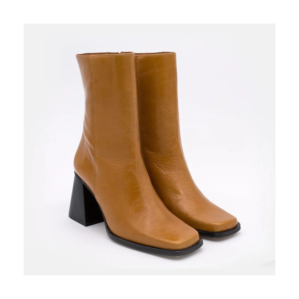 Oconnor - Botin De Piel Brillante Con Tacon Ancho Con Cremallera