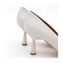 Vega - Estileto De Piel Con Tacon De Diseno